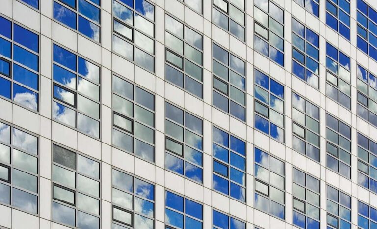 FRANK Legal & Tax represents investor during acquisition of  100+ room key hotel in Thailand